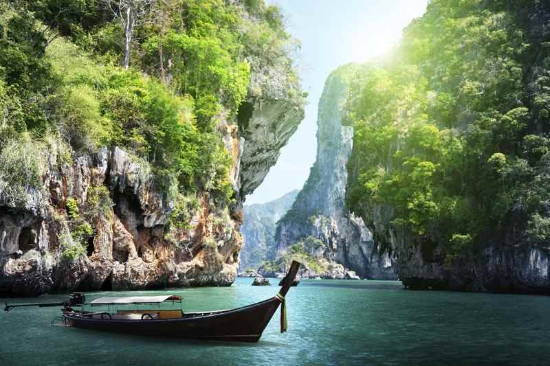 Cheap Flights from Cairns to Bangkok